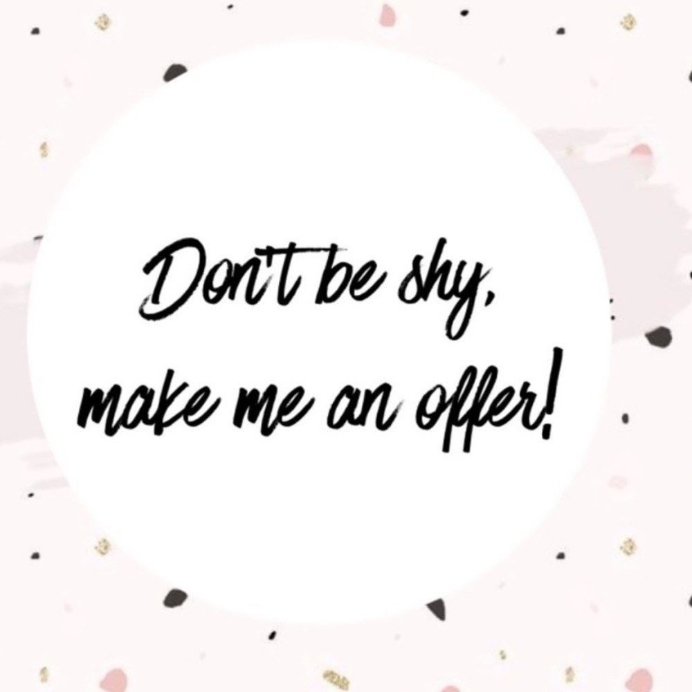 Make me an offer, please!! ✨🤩